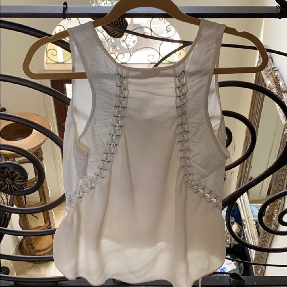 Super cute tank! - Picture 2 of 2